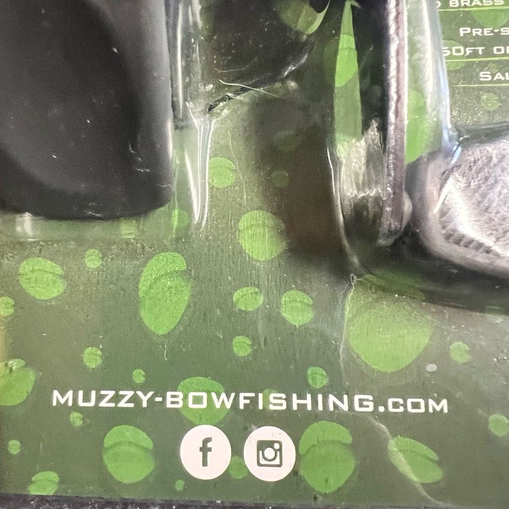 Muzzy Bowfishing EXT Reel with Tournament Bowfishing Line - Picture 6 of 8
